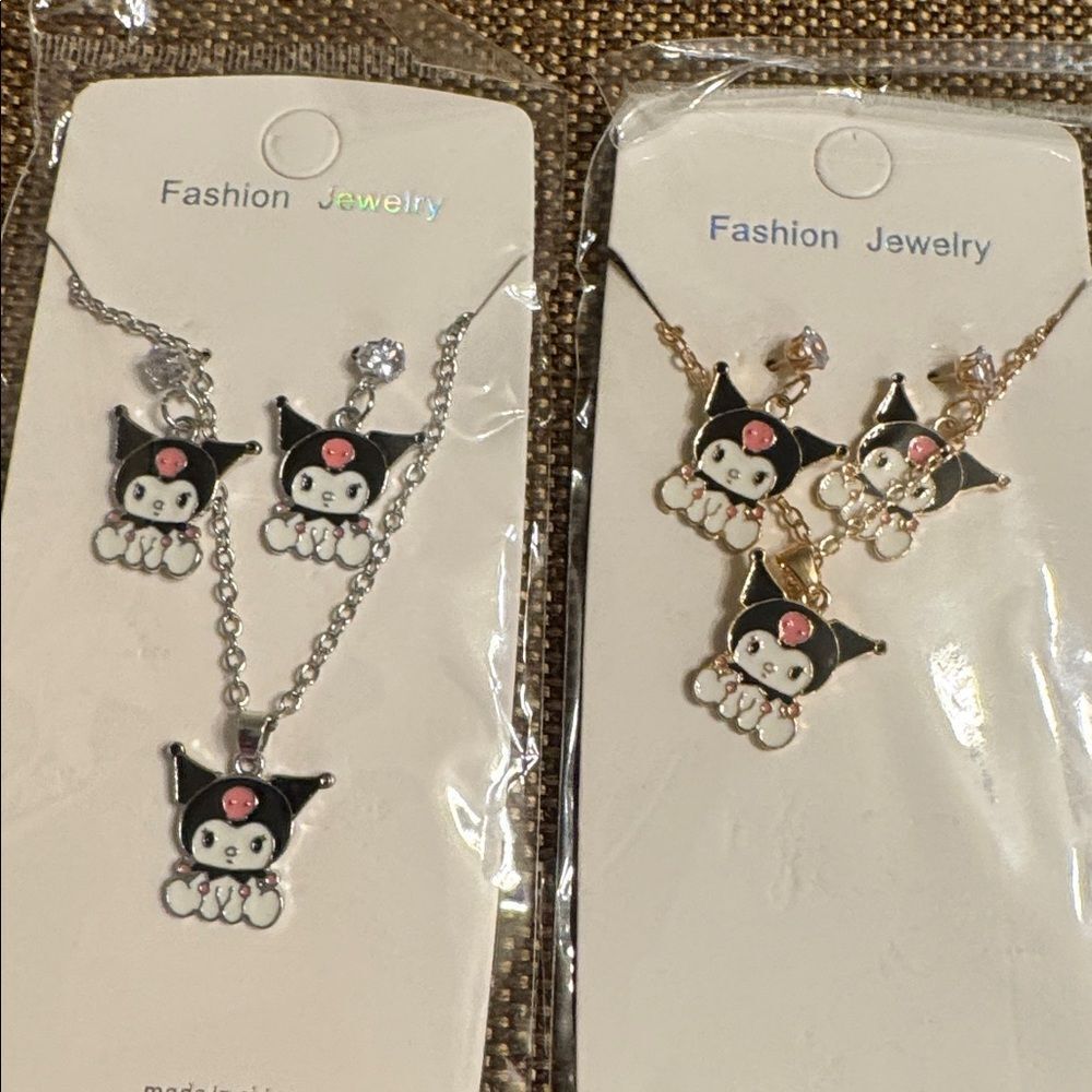 3245- Matt Fun Item Earrings and‎ Necklace Set Price for 1 Set